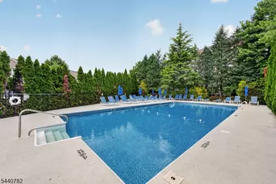 169 Winchester Ct, Clifton, NJ 07013 - Photo 22