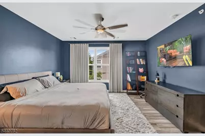 169 Winchester Ct, Clifton, NJ 07013 - Photo 16
