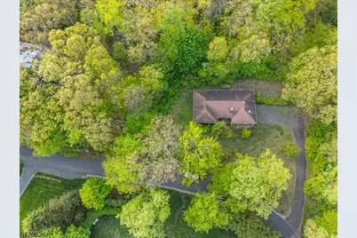50 Mountain Ave, Chatham Township, NJ 07928 - Photo 2