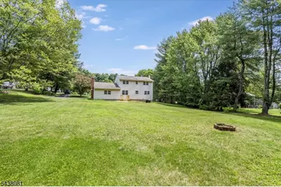 7 Catan Dr, Chester, NJ 07836 - Photo 28