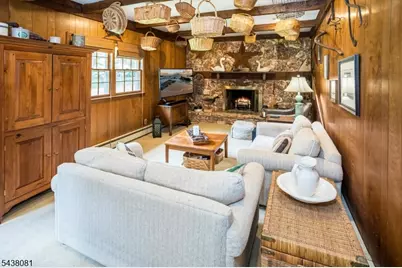 7 Catan Dr, Chester, NJ 07836 - Photo 4