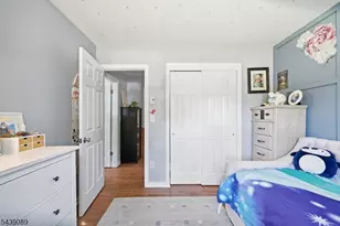 1 Hampton Spring Rd, Hampton Township, NJ 07860 - Photo 32