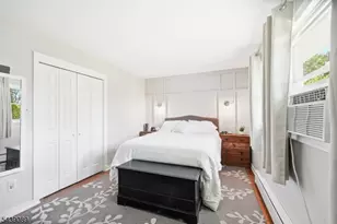 1 Hampton Spring Rd, Hampton Township, NJ 07860 - Photo 24