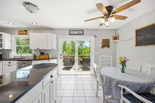 1 Hampton Spring Rd, Hampton Township, NJ 07860 - Photo 12