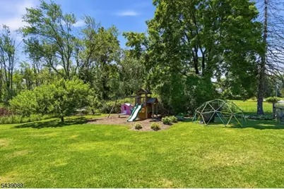 1 Hampton Spring Rd, Hampton Township, NJ 07860 - Photo 44