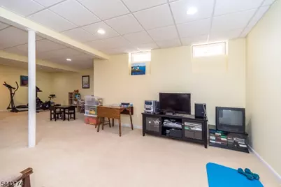 21 Stirrup Ln, Raritan Township, NJ 08822 - Photo 28