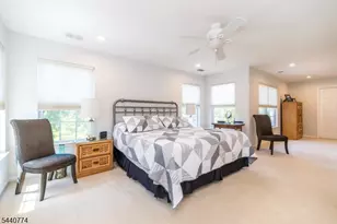 21 Stirrup Ln, Raritan Township, NJ 08822 - Photo 20