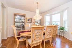 21 Stirrup Ln, Raritan Township, NJ 08822 - Photo 4