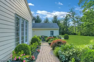 4 Dogwood Dr, Mendham Township, NJ 07960 - Photo 26