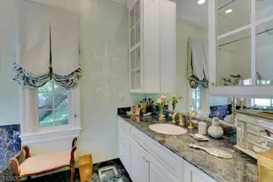 4 Dogwood Dr, Mendham Township, NJ 07960 - Photo 12