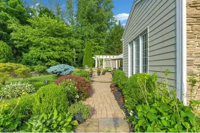 4 Dogwood Dr, Mendham Township, NJ 07960 - Photo 28