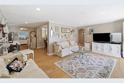 512 Monroe St, Hackettstown, NJ 07840 - Photo 8