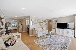 512 Monroe St, Hackettstown, NJ 07840 - Photo 8