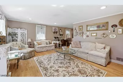 512 Monroe St, Hackettstown, NJ 07840 - Photo 6