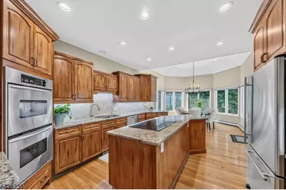 15 Daro Ct, Montville Township, NJ 07045 - Photo 10