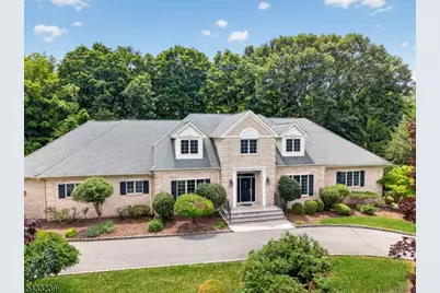 15 Daro Ct, Montville Township, NJ 07045 - Photo 1