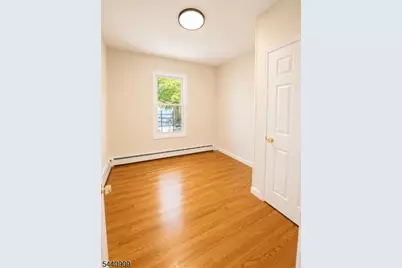 72 N 13th St #2, Newark, NJ 07107 - Photo 6