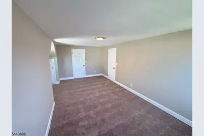 192 N 6th St, Saddle Brook Township, NJ 07663 - Photo 10
