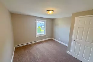 192 N 6th St, Saddle Brook Township, NJ 07663 - Photo 8