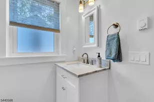 1141 Gresham Rd, Plainfield, NJ 07062 - Photo 18