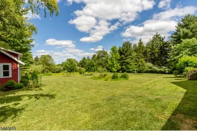 1024 Califon Cokesbury Rd, Tewksbury Township, NJ 08833 - Photo 30