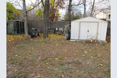 37 Atwood Pl, Wayne, NJ 07470 - Photo 10
