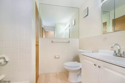 685 Van Houten Ave #3, Clifton, NJ 07013 - Photo 2