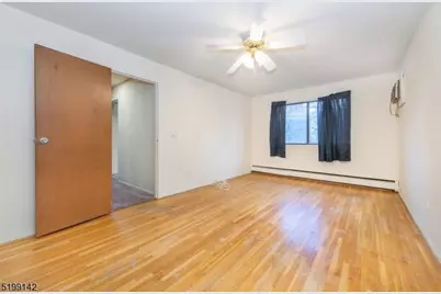 685 Van Houten Ave #3, Clifton, NJ 07013 - Photo 8