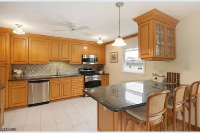 706 Hory St, Cranford Township, NJ 07016 - Photo 16