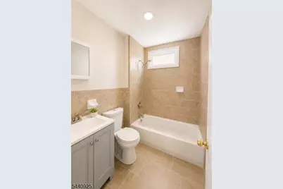 72 N 13th St Apt #3, Newark, NJ 07107 - Photo 8