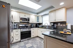 156 Madison St, Dover, NJ 07801 - Photo 8