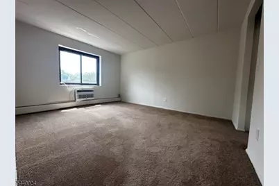77 Prospect Ave #C, Hackensack, NJ 07601 - Photo 16