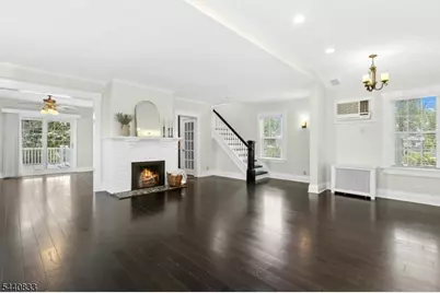 48 Mansion Ter, Cranford Township, NJ 07016 - Photo 2
