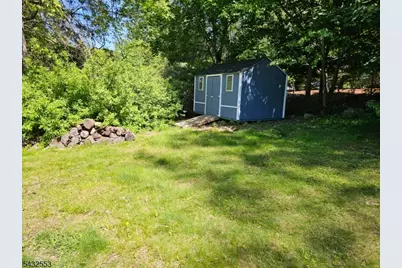 8 Cove Rd, Hopatcong, NJ 07843 - Photo 38