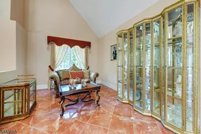252 Mabel Pl, Franklin Lakes, NJ 07417 - Photo 10