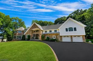 252 Mabel Pl, Franklin Lakes, NJ 07417 - Photo 1
