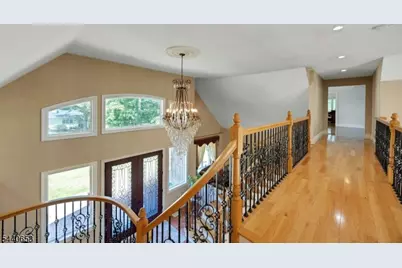 252 Mabel Pl, Franklin Lakes, NJ 07417 - Photo 34