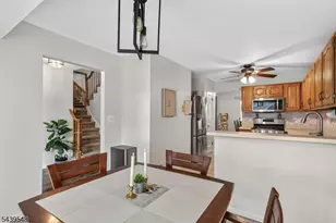 160 Aster Ct, Readington, NJ 08889 - Photo 10