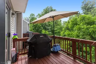 160 Aster Ct, Readington, NJ 08889 - Photo 20