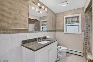 905 Charlotte Rd, Plainfield, NJ 07060 - Photo 16