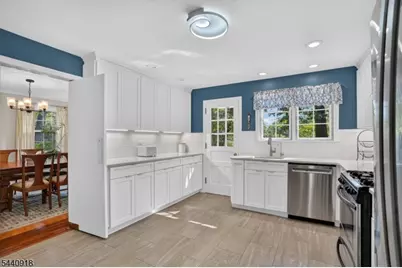 905 Charlotte Road, Plainfield, NJ 07060 - Photo 6