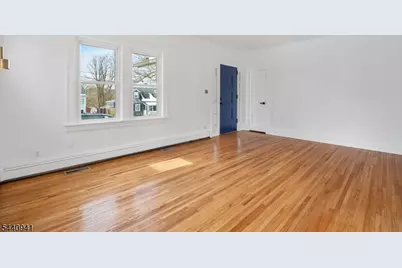 211 Pennsylvania Ave, Pohatcong Township, NJ 08865 - Photo 4