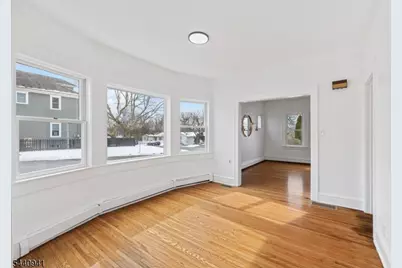 211 Pennsylvania Ave, Pohatcong Township, NJ 08865 - Photo 6