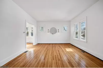211 Pennsylvania Ave, Pohatcong Township, NJ 08865 - Photo 2