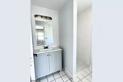 60 Laurel St, Paterson, NJ 07522 - Photo 14