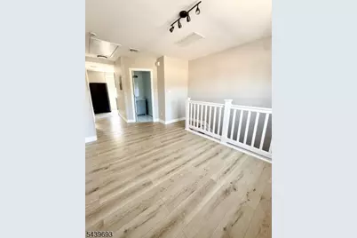 60 Laurel St, Paterson, NJ 07522 - Photo 18