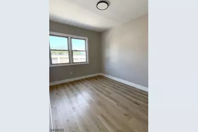 60 Laurel St, Paterson, NJ 07522 - Photo 20