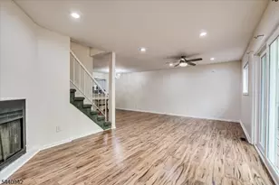 12 Tulip Ct, Edison, NJ 08820 - Photo 16