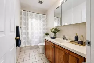351 Bowler Ct, Piscataway Township, NJ 08854 - Photo 18