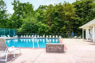 351 Bowler Ct, Piscataway Township, NJ 08854 - Photo 22